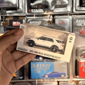 Greenlight Ford Police Interceptor Utility Blanco y Negro 1:64